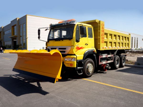 JYJ5250TCX型多功能除雪車